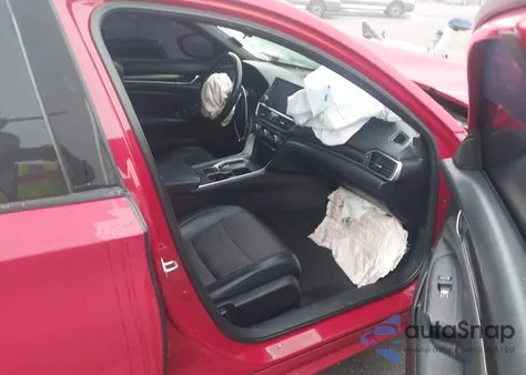 2018 Honda Accord Sport 2.0T из США, поврежденный, VIN 1HGCV2F39JA014262